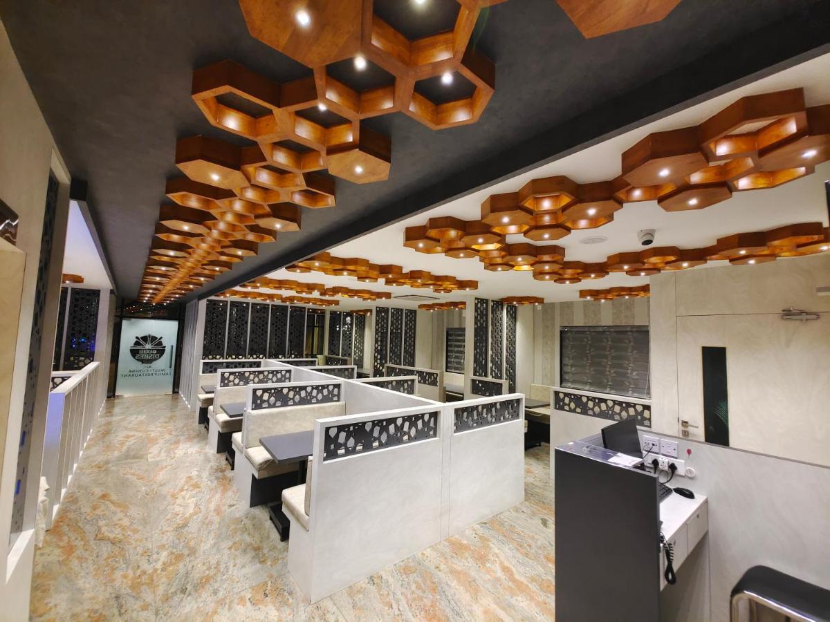 Hotel Thousand Pillars Warangal Exterior photo